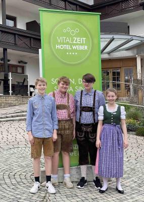 20230330 134943910 iOS