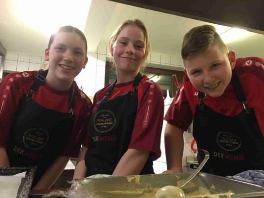 20230331 074311000 iOS