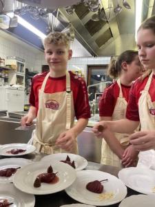 20240321 190904184 iOS